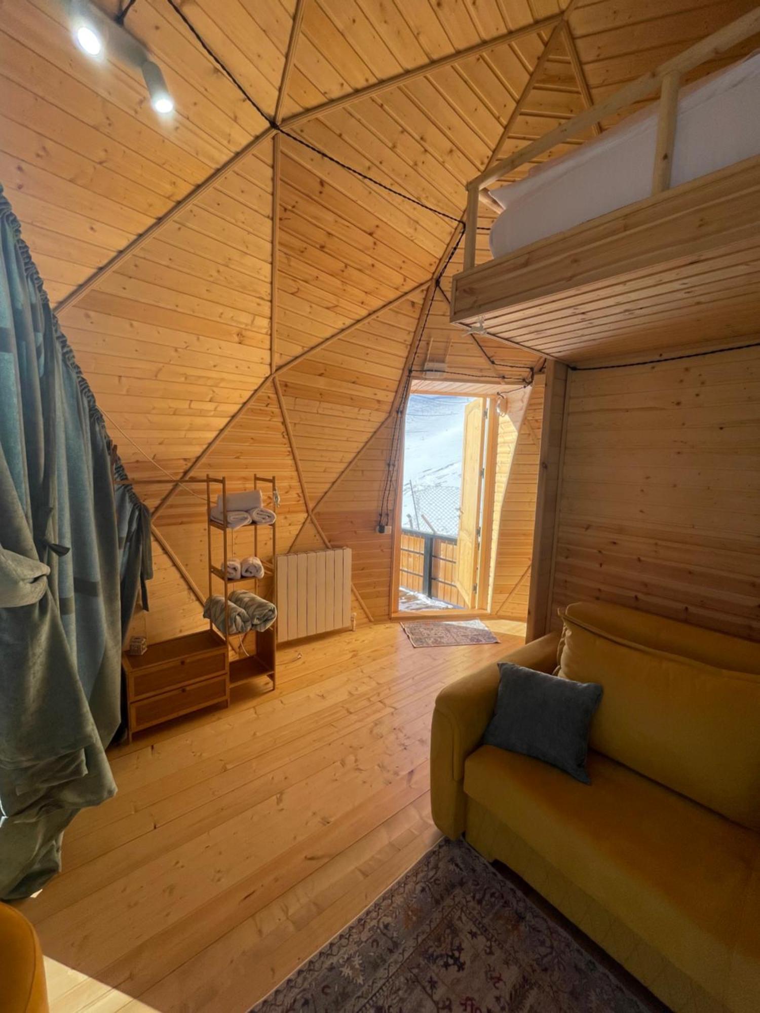 Gabua Glamping Villa Kazbegi Ngoại thất bức ảnh