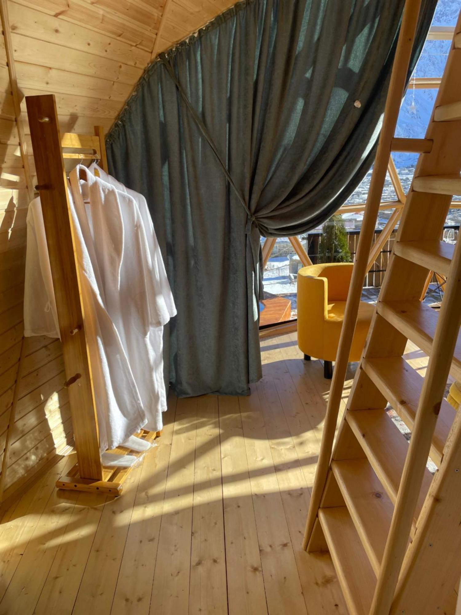 Gabua Glamping Villa Kazbegi Ngoại thất bức ảnh