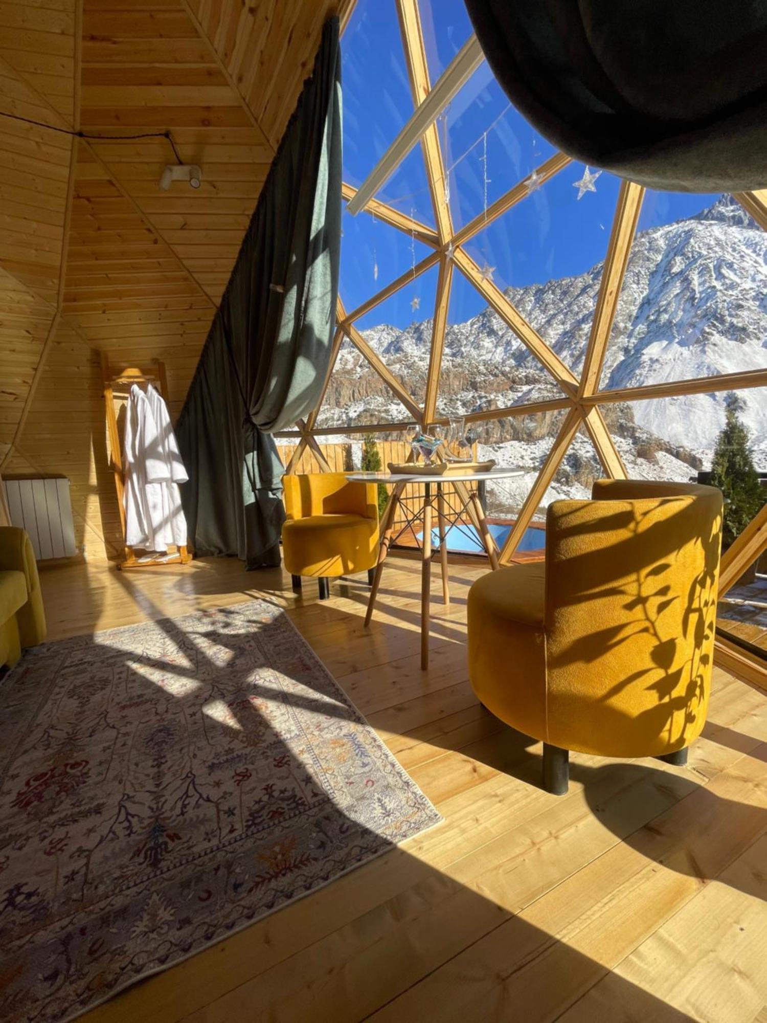 Gabua Glamping Villa Kazbegi Ngoại thất bức ảnh